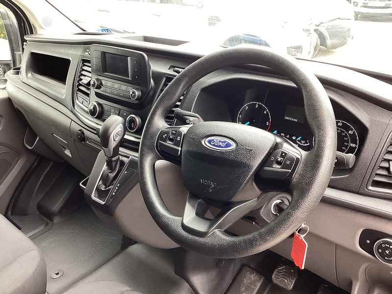 Ford 350 EcoBlue Leader LWB H/R Euro 6