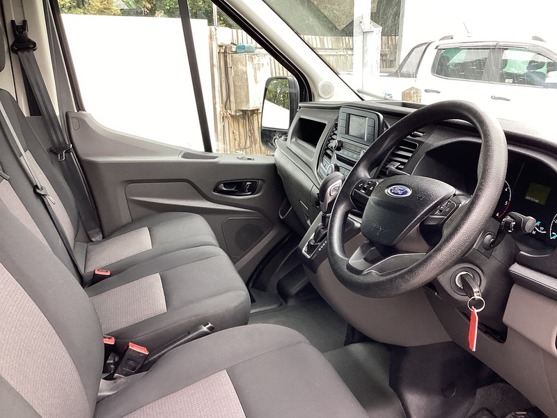 Ford 350 EcoBlue Leader LWB H/R Euro 6