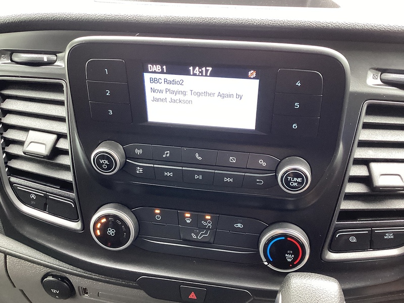 Ford 350 EcoBlue Leader LWB H/R Euro 6