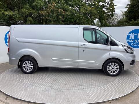 Ford Transit Custom, 300 EcoBlue Limited LWB L/R A/C Euro 6