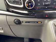 Ford Transit Custom 300 EcoBlue Limited LWB L/R A/C Euro 6 