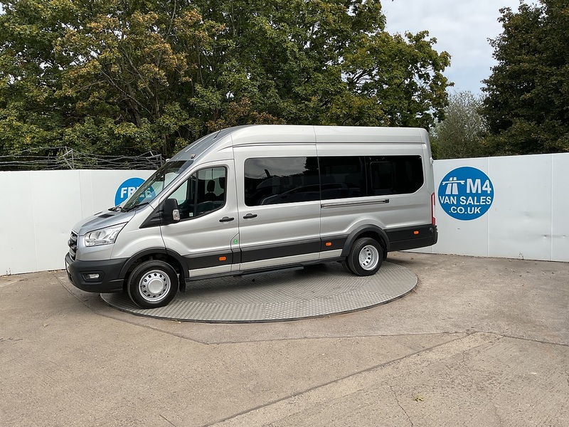 Ford 2.0 460 EcoBlue Leader 17 Seat Minibus  5dr Diesel Manual RWD L4 H3 Euro 6 (s/s) (17 Seat, DRW) (130 ps)