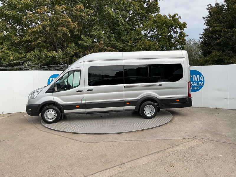 Ford 2.0 460 EcoBlue Leader 17 Seat Minibus  5dr Diesel Manual RWD L4 H3 Euro 6 (s/s) (17 Seat, DRW) (130 ps)