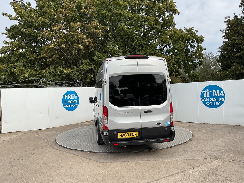 Ford 2.0 460 EcoBlue Leader 17 Seat Minibus  5dr Diesel Manual RWD L4 H3 Euro 6 (s/s) (17 Seat, DRW) (130 ps)