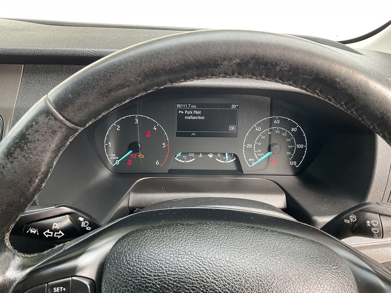 Ford 2.0 460 EcoBlue Leader 17 Seat Minibus  5dr Diesel Manual RWD L4 H3 Euro 6 (s/s) (17 Seat, DRW) (130 ps)