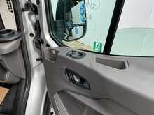 Ford Transit 460 EcoBlue Leader 