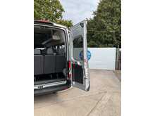 Ford Transit 460 EcoBlue Leader 