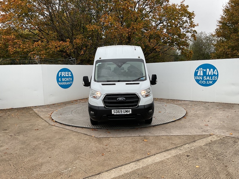 Ford 2.0 460 EcoBlue Leader Minibus Diesel Manual RWD L4 H3 Euro 6 (s/s) (17 Seat, DRW) (130 ps)