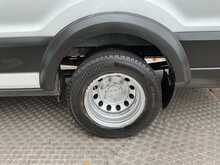 Ford Transit 460 EcoBlue Leader 17 Seat Minibus 