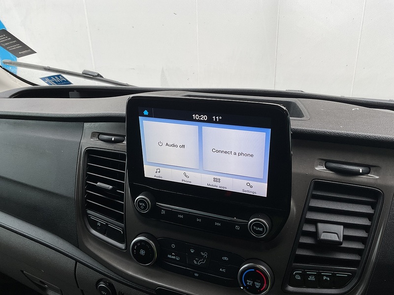 Ford 2.0 460 EcoBlue Leader Minibus Diesel Manual RWD L4 H3 Euro 6 (s/s) (17 Seat, DRW) (130 ps)