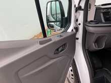 Ford Transit 460 EcoBlue Leader 17 Seat Minibus 