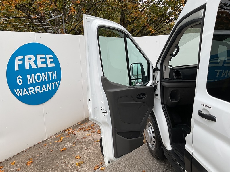 Ford 2.0 460 EcoBlue Leader Minibus Diesel Manual RWD L4 H3 Euro 6 (s/s) (17 Seat, DRW) (130 ps)