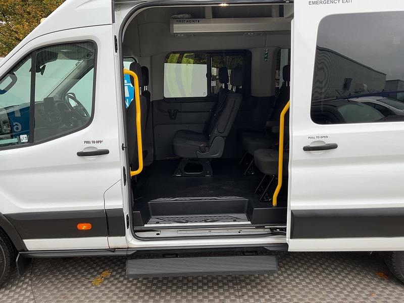 Ford 2.0 460 EcoBlue Leader Minibus Diesel Manual RWD L4 H3 Euro 6 (s/s) (17 Seat, DRW) (130 ps)