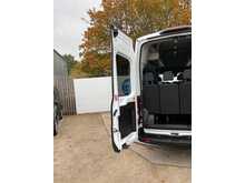 Ford Transit 460 EcoBlue Leader 17 Seat Minibus 