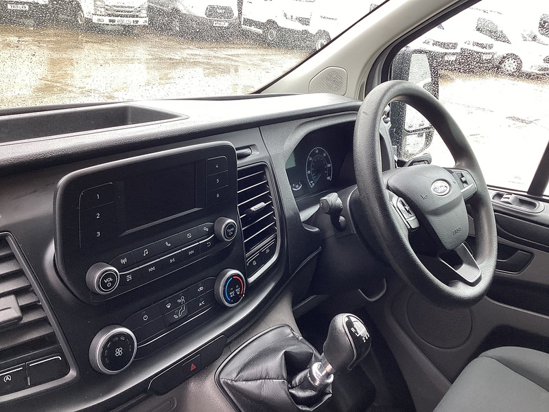 Ford 280 EcoBlue Leader SWB L/R A/C Euro 6