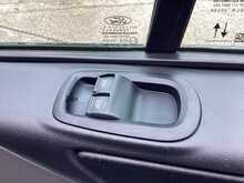 Ford Transit Custom 280 EcoBlue Leader SWB L/R A/C Euro 6 