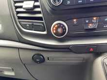 Ford Transit Custom 280 EcoBlue Leader SWB L/R A/C Euro 6 