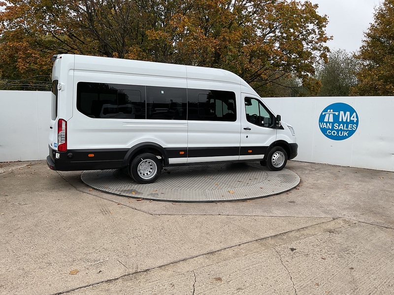 Ford 2.0 460 EcoBlue Leader Minibus Diesel Manual RWD L4 H3 Euro 6 (s/s) (17 Seat, DRW) (130 ps)