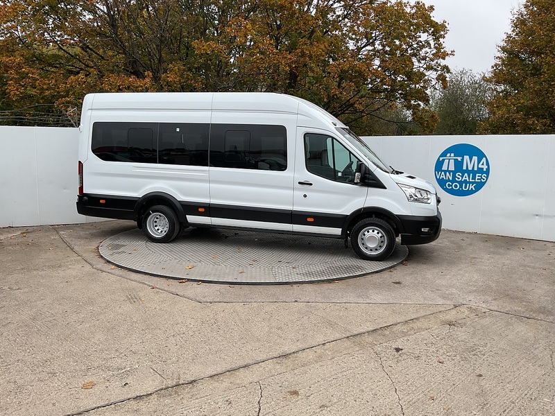 Ford 2.0 460 EcoBlue Leader Minibus Diesel Manual RWD L4 H3 Euro 6 (s/s) (17 Seat, DRW) (130 ps)