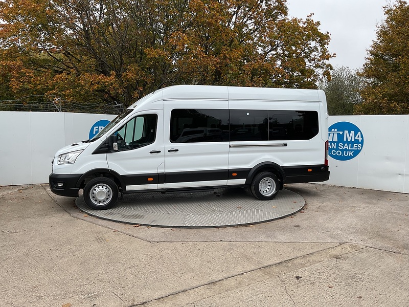 Ford 2.0 460 EcoBlue Leader Minibus Diesel Manual RWD L4 H3 Euro 6 (s/s) (17 Seat, DRW) (130 ps)