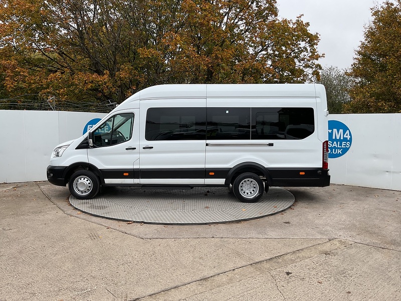 Ford 2.0 460 EcoBlue Leader Minibus Diesel Manual RWD L4 H3 Euro 6 (s/s) (17 Seat, DRW) (130 ps)