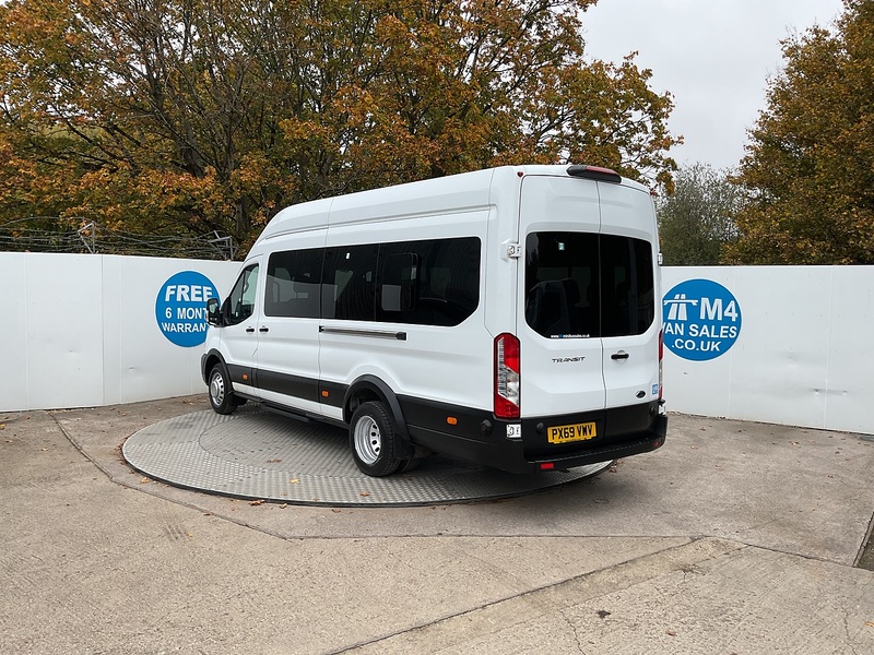 Ford 2.0 460 EcoBlue Leader Minibus Diesel Manual RWD L4 H3 Euro 6 (s/s) (17 Seat, DRW) (130 ps)