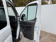 Ford Transit 460 EcoBlue Leader 17 Seat Minibus 