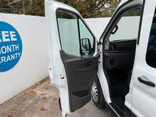 Ford Transit 460 EcoBlue Leader 17 Seat Minibus 