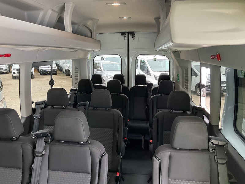 Ford 2.0 460 EcoBlue Leader Minibus Diesel Manual RWD L4 H3 Euro 6 (s/s) (17 Seat, DRW) (130 ps)