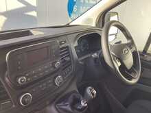 Ford Transit Custom 280 EcoBlue Leader SWB L/R A/C Euro 6 