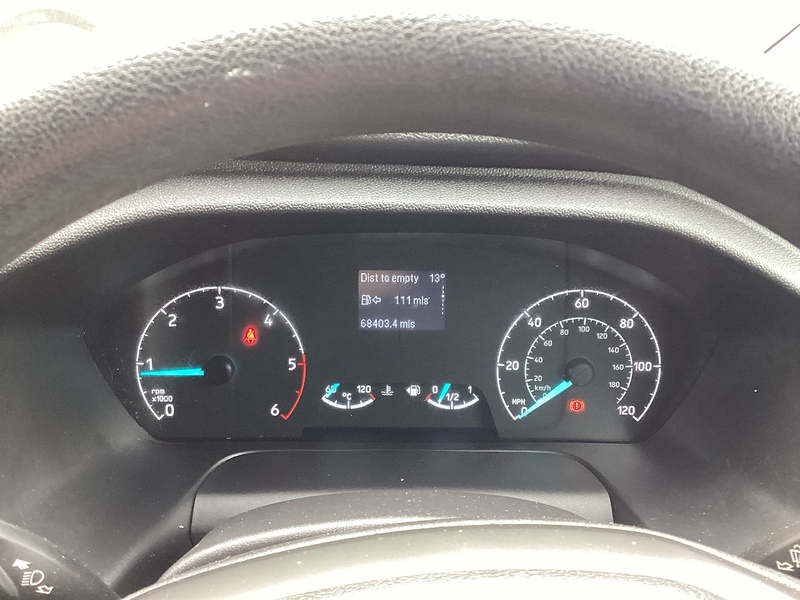 Ford 280 EcoBlue Leader SWB L/R A/C Euro 6