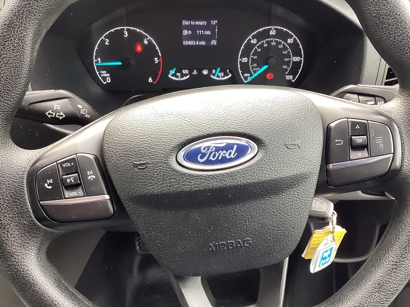 Ford 280 EcoBlue Leader SWB L/R A/C Euro 6