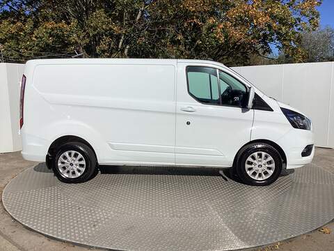 Ford Transit Custom, 300 EcoBlue Limited SWB L/R A/C Euro 6 ** NO VAT**