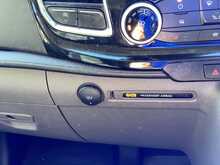 Ford Transit Custom 300 EcoBlue Limited SWB L/R A/C Euro 6 ** NO VAT** 