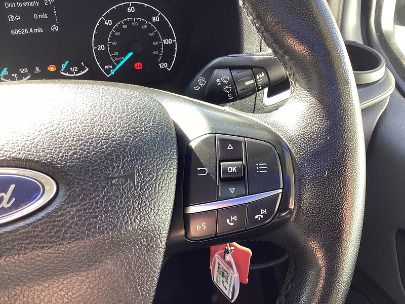 Ford 300 EcoBlue Limited SWB L/R A/C Euro 6 ** NO VAT**