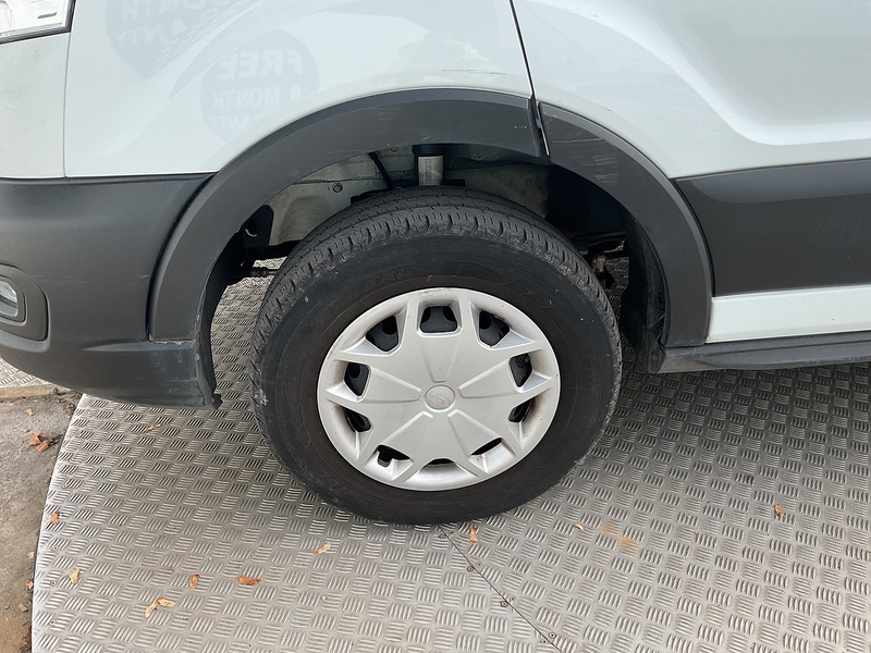 Ford 350 EcoBlue Trend 12 Seater Euro 6