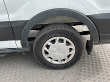 Ford Transit 350 EcoBlue Trend 12 Seater Euro 6 