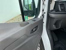 Ford Transit 350 EcoBlue Trend 12 Seater Euro 6 
