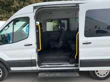 Ford Transit 350 EcoBlue Trend 12 Seater Euro 6 
