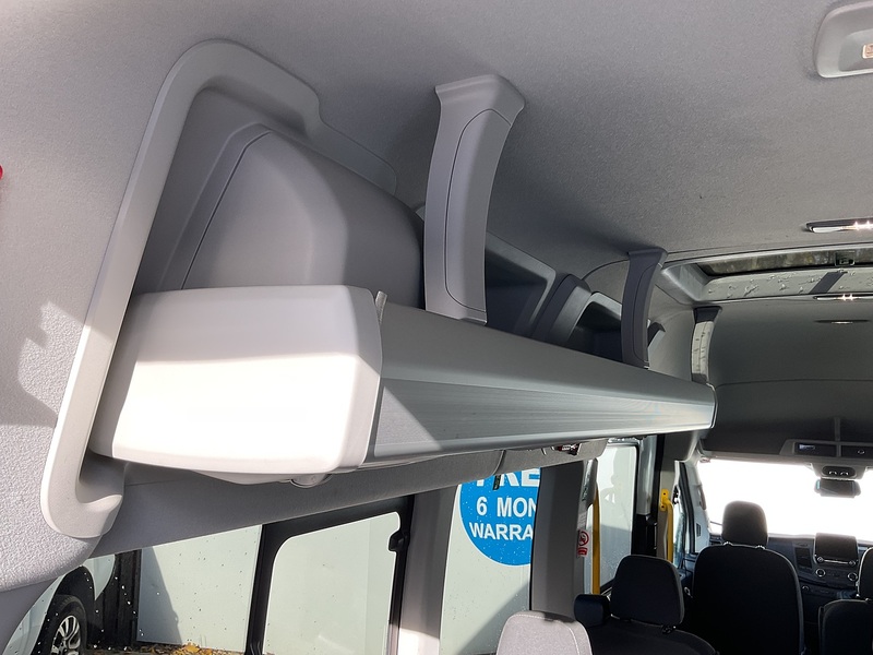 Ford 2.0 460 EcoBlue Leader Minibus Diesel Manual RWD L4 H3 Euro 6 (s/s) (17 Seat, DRW) (130 ps)
