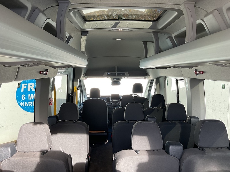 Ford 2.0 460 EcoBlue Leader Minibus Diesel Manual RWD L4 H3 Euro 6 (s/s) (17 Seat, DRW) (130 ps)