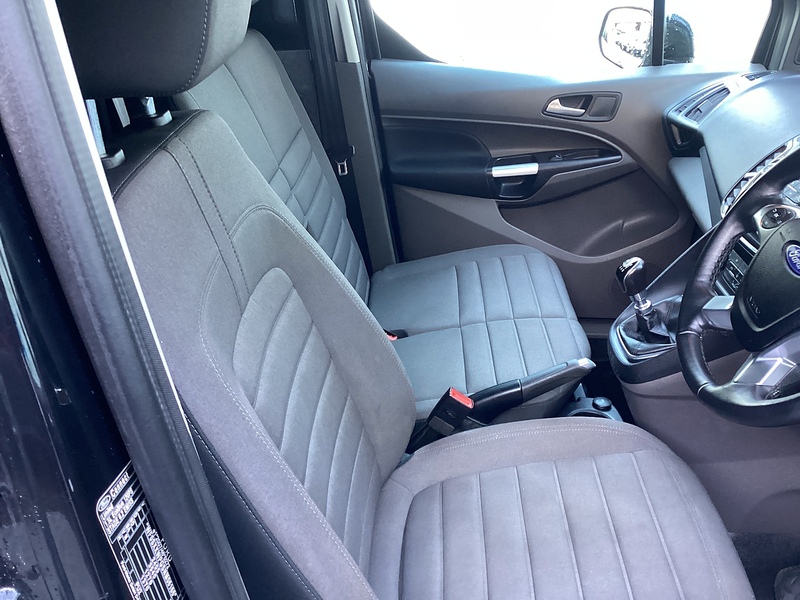 Ford 250 EcoBlue Limited L/R LWB A/C Euro 6