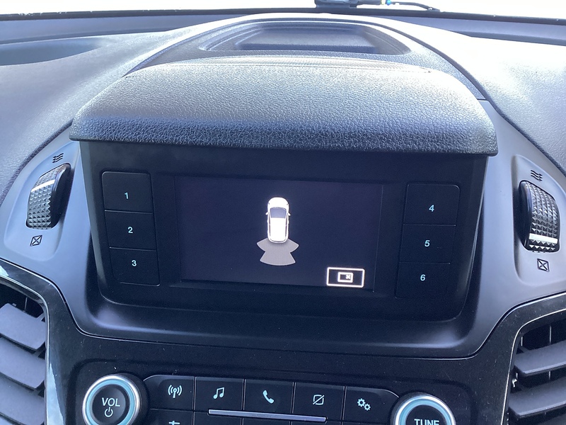 Ford 250 EcoBlue Limited L/R LWB A/C Euro 6