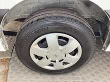 Nissan Interstar dCi 35 Tekna F35 MWB M/R A/C Euro 6 