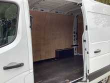 Nissan Interstar dCi 35 Tekna F35 MWB M/R A/C Euro 6 