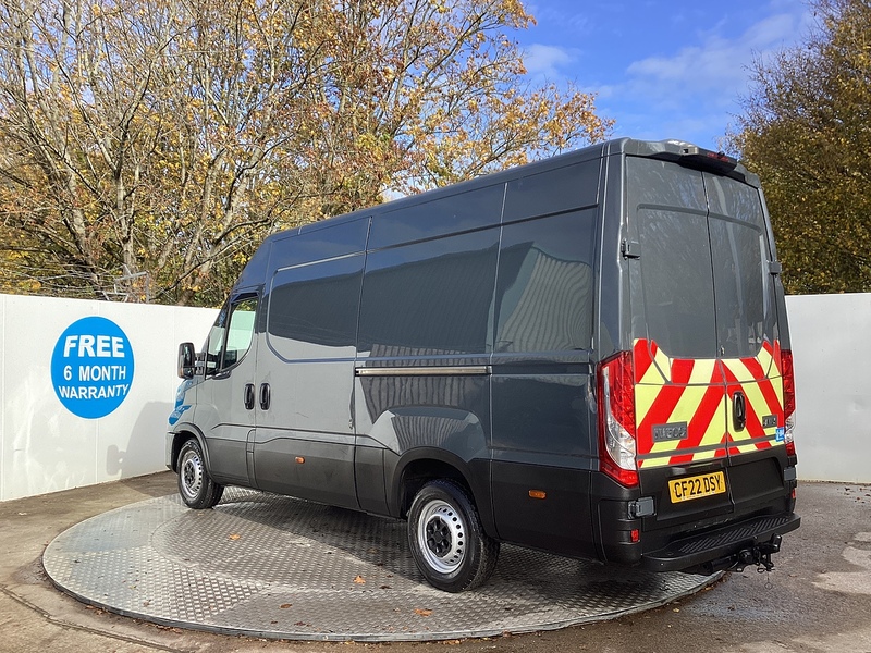 Iveco D HPI 14V 35S 3520 MWB H/R A/C Euro 6