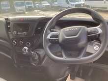 Iveco Daily D HPI 14V 35S 3520 MWB H/R A/C Euro 6 
