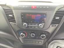 Iveco Daily D HPI 14V 35S 3520 MWB H/R A/C Euro 6 