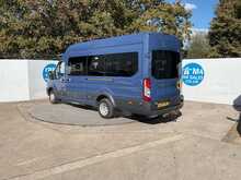 Ford Transit TDCi 460 Trend 17 Seater 
