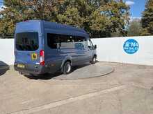 Ford Transit TDCi 460 Trend 17 Seater 